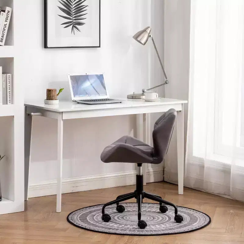 Silla de oficina giratoria y ajustable con capitoné