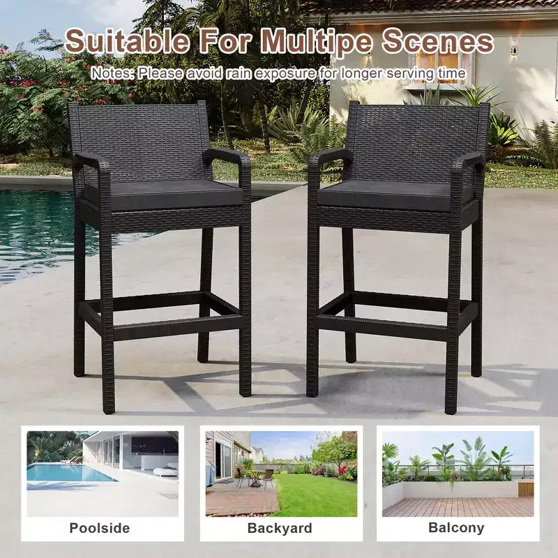 Set aus 2 Outdoor-Barhockern, 30 Zoll, Rattanstühle für die Terrasse mit Kissen und Fußstütze, Sitzgelegenheiten in Barhöhe für Hinterhof, Garten, Poolbereich, Balkon und Terrasse